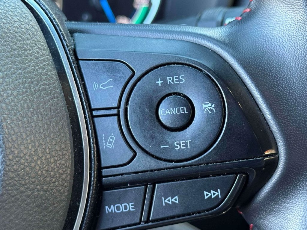 2025 Toyota RAV4 Plug-In Hybrid SE