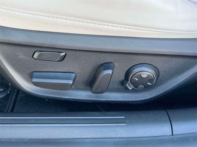 2024 Genesis G70 3.3T Sport Prestige