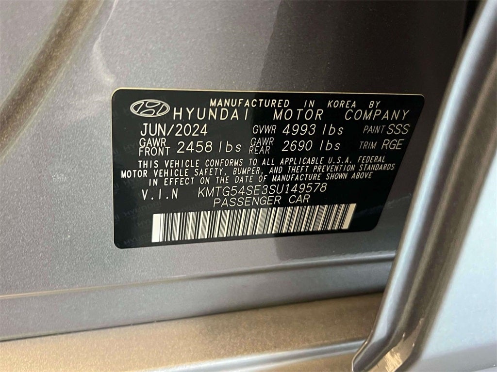 2025 Genesis G70 3.3T Sport Prestige