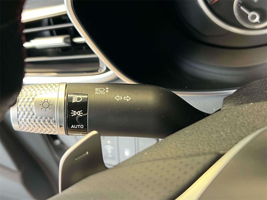 2025 Genesis G70 3.3T Sport Prestige