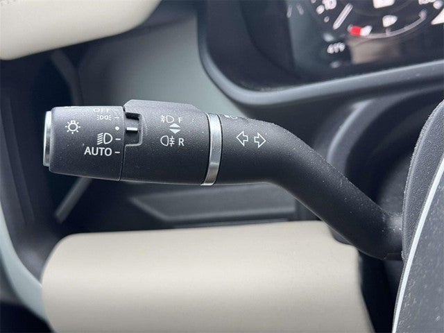 2024 Land Rover Defender 110 S