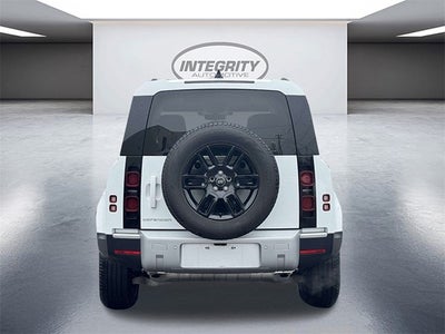 2024 Land Rover Defender 110 S