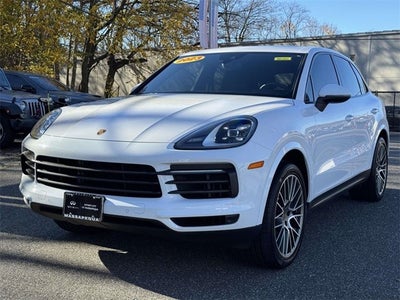 2023 Porsche Cayenne Platinum Edition