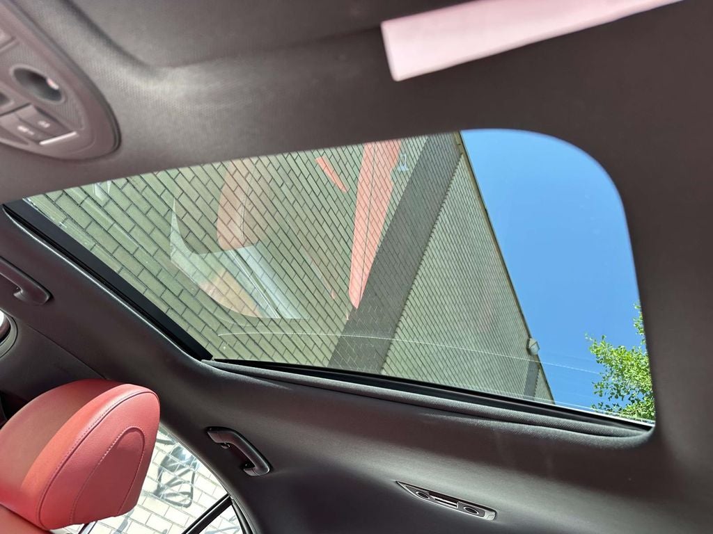 2023 Genesis G70 3.3T