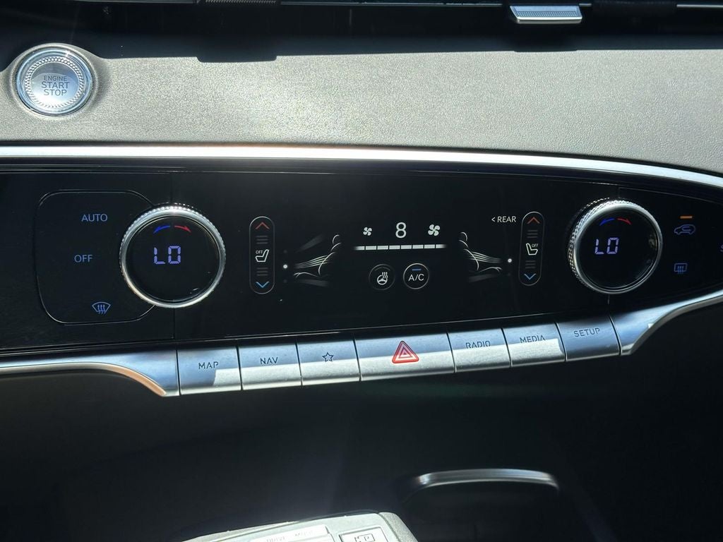 2023 Genesis GV70 2.5T