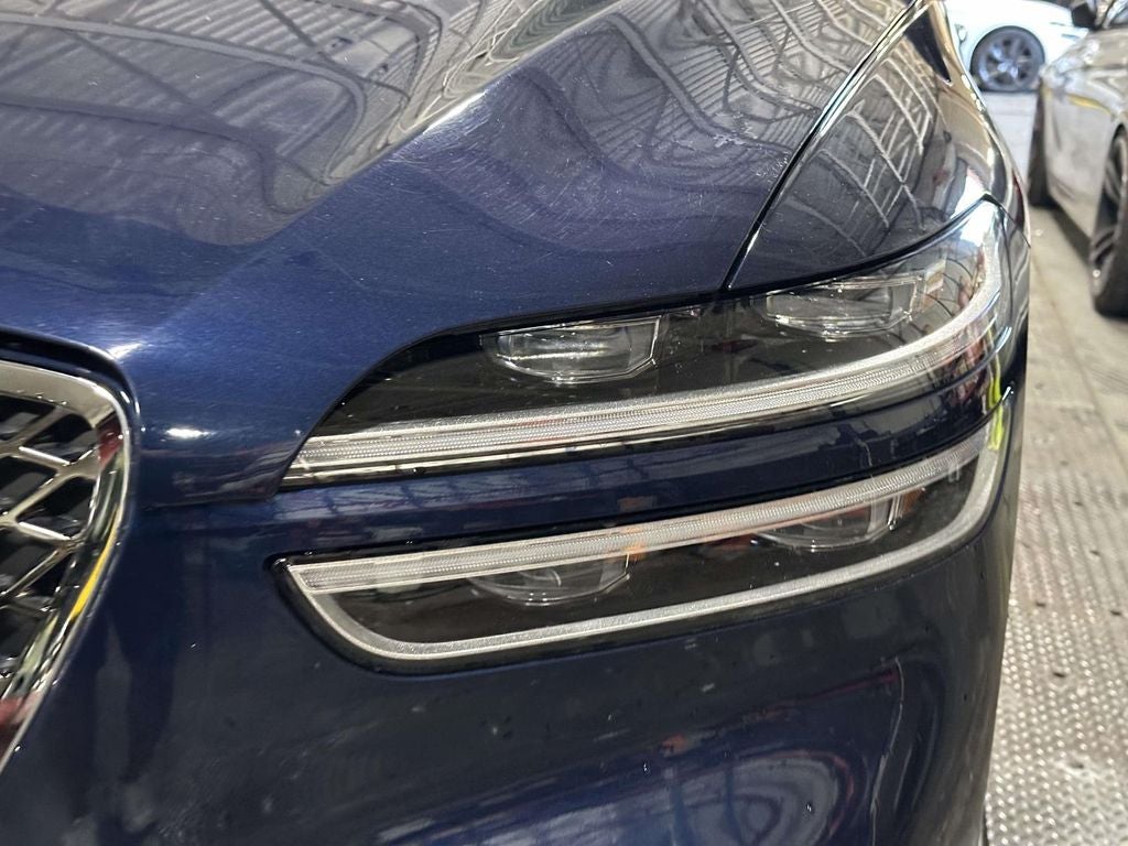 2022 Genesis GV70 2.5T Select