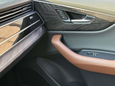 2021 Audi Q8 55 Prestige quattro