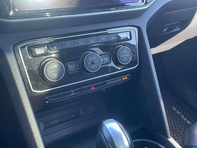 2022 Volkswagen Atlas 2.0T SE w/Technology