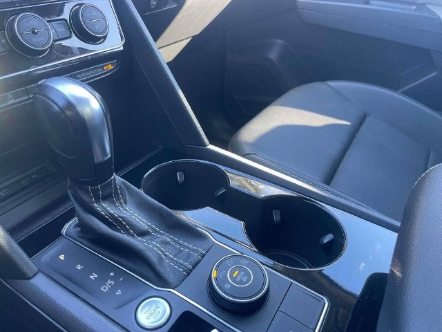 2022 Volkswagen Atlas 2.0T SE w/Technology