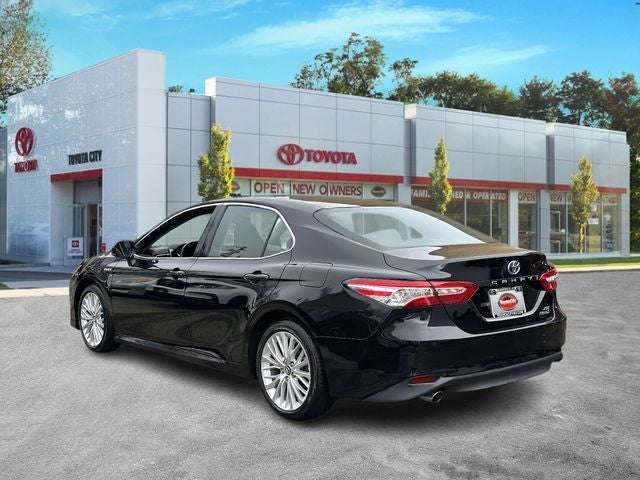 2018 Toyota Camry Hybrid LE
