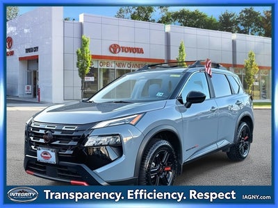 2025 Nissan Rogue Rock Creek