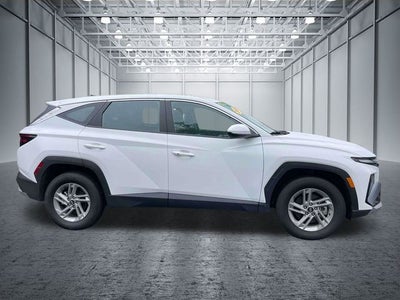2025 Hyundai Tucson SE