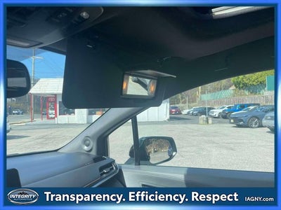 2023 Toyota Sienna XSE 7 Passenger