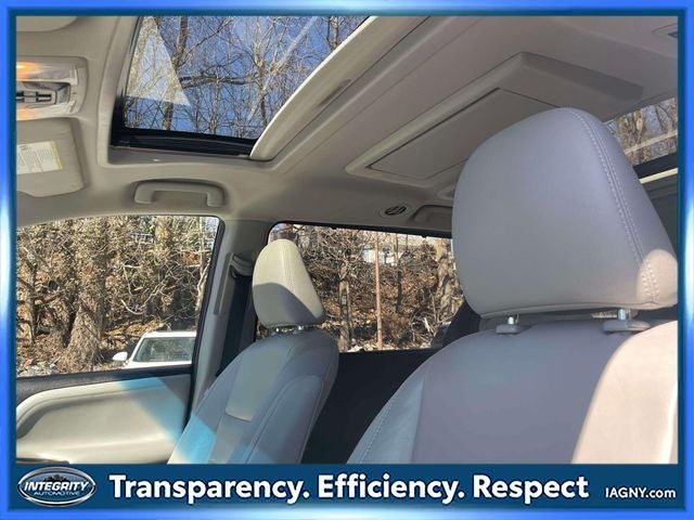 2017 Toyota Sienna Limited Premium 7 Passenger