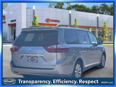 2017 Toyota Sienna Limited Premium 7 Passenger