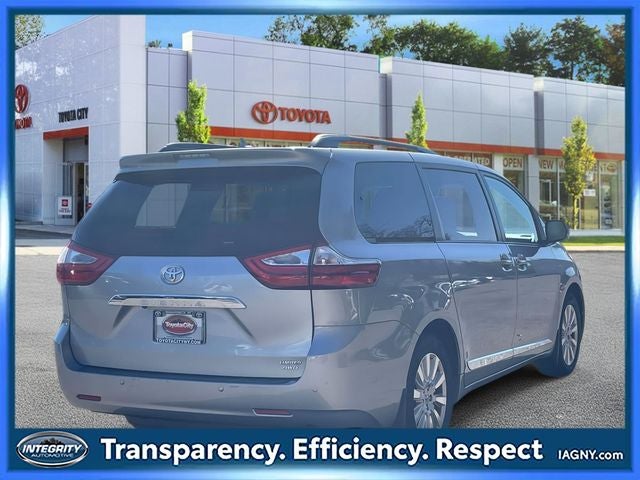 2017 Toyota Sienna Limited Premium 7 Passenger