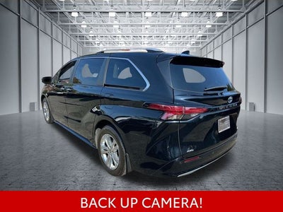 2023 Toyota Sienna Platinum 7 Passenger