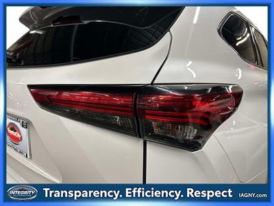 2022 Toyota Highlander XLE