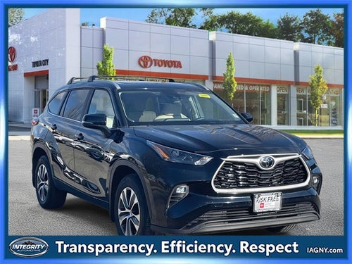 2023 Toyota Highlander XLE
