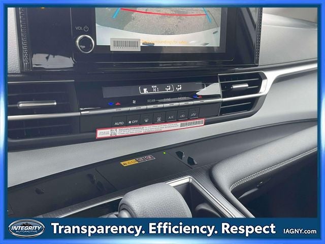 2026 Toyota Sienna Mobility LE 8 Passenger