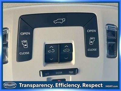 2024 Toyota Sienna XLE 7 Passenger