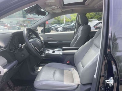 2023 Toyota Sienna Limited 7 Passenger