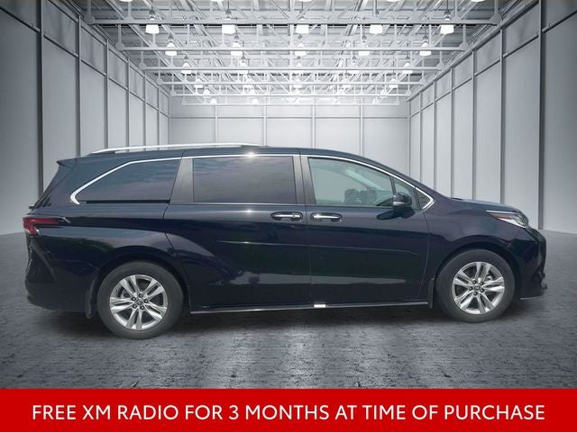 2023 Toyota Sienna Limited 7 Passenger