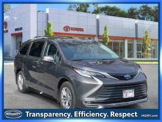 2024 Toyota Sienna Limited 7 Passenger