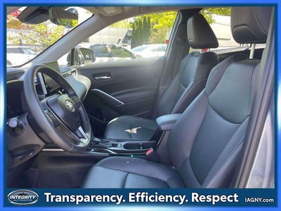 2025 Toyota Corolla Cross XLE