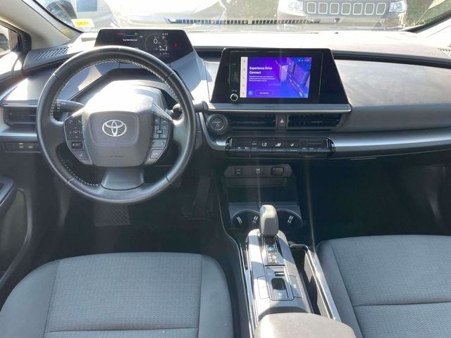 2025 Toyota Prius LE
