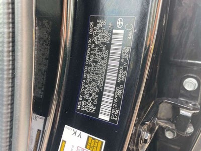 2025 Toyota Prius LE