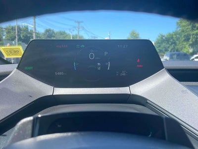 2025 Toyota Prius Plug-In Hybrid SE