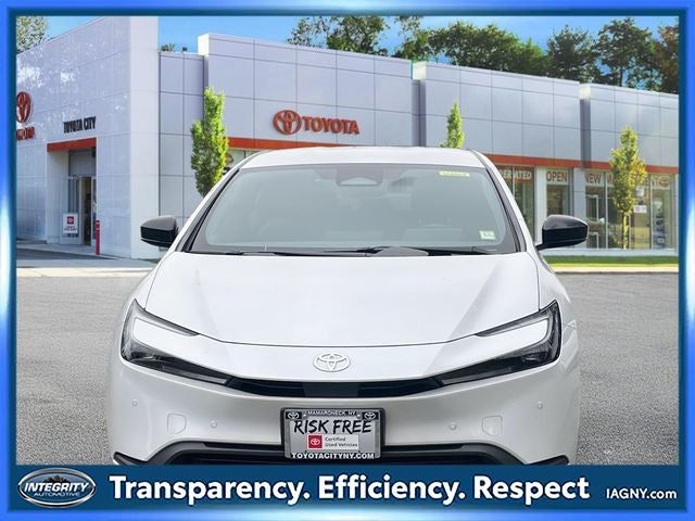 2023 Toyota Prius LE