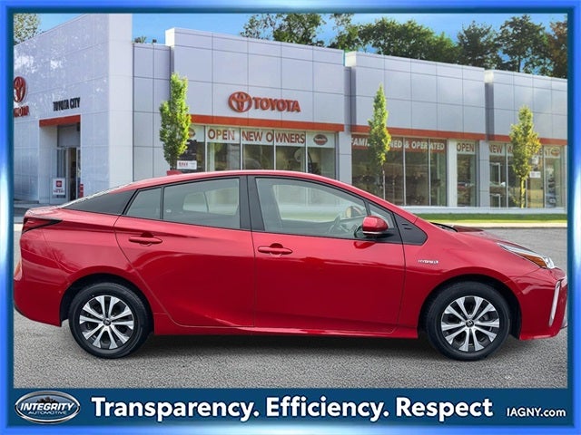 2022 Toyota Prius LE AWD-e
