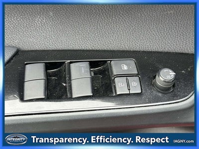 2022 Toyota Prius LE AWD-e