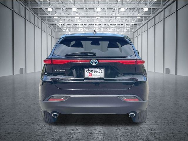 2023 Toyota Venza LE