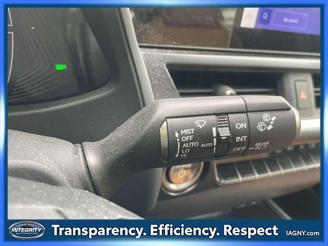 2023 Lexus UX 250h Premium