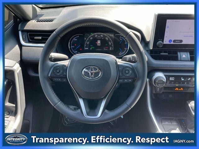 2023 Toyota RAV4 Hybrid SE
