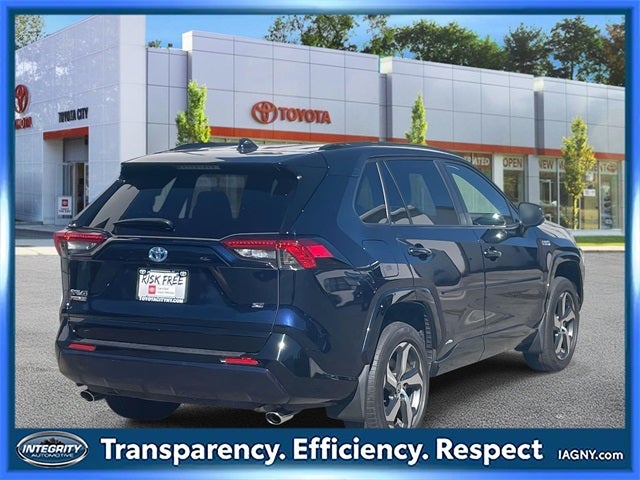 2021 Toyota RAV4 Prime SE