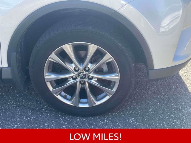 2016 Toyota RAV4 Hybrid Limited