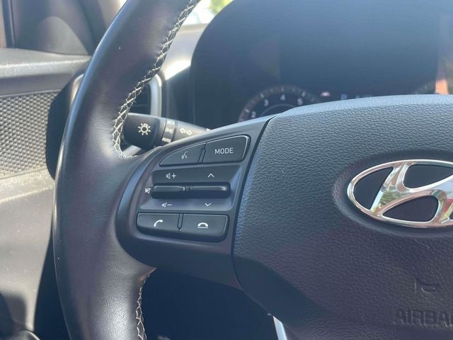 2022 Hyundai Venue SEL