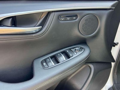 2025 INFINITI QX55 LUXE