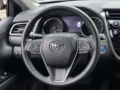 2018 Toyota Camry Hybrid XLE