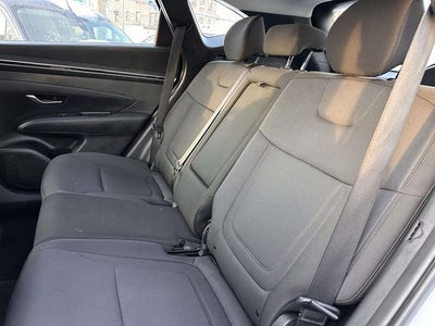 2022 Hyundai Tucson SE