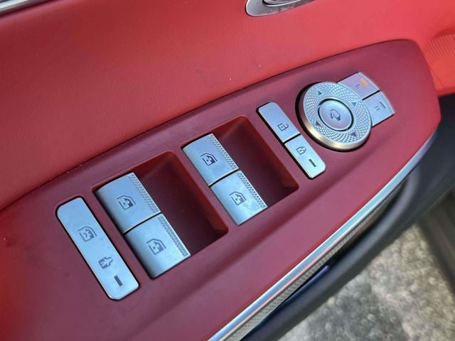 2024 Genesis GV70 2.5T