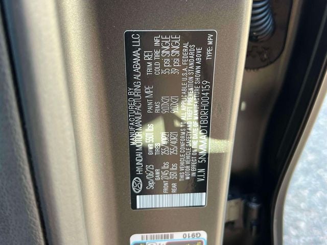 2024 Genesis GV70 2.5T