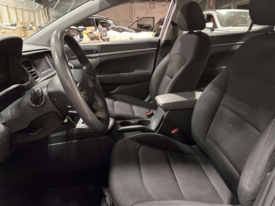 2020 Hyundai Elantra SE
