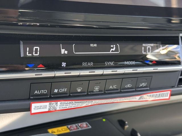 2026 Toyota Sienna LE 8 Passenger