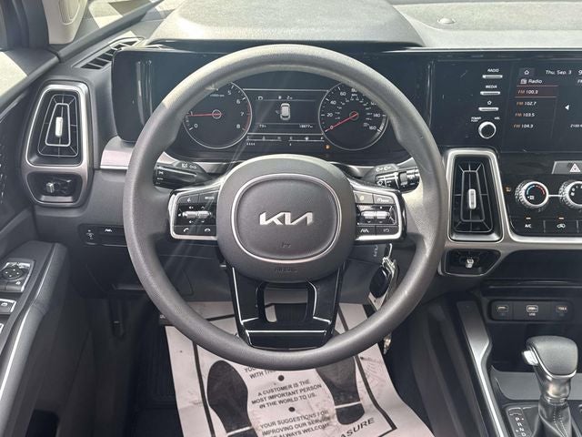 2023 Kia Sorento LX