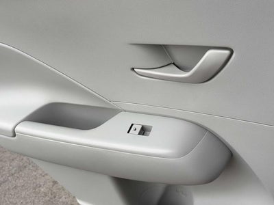 2025 Hyundai Kona SEL Convenience
